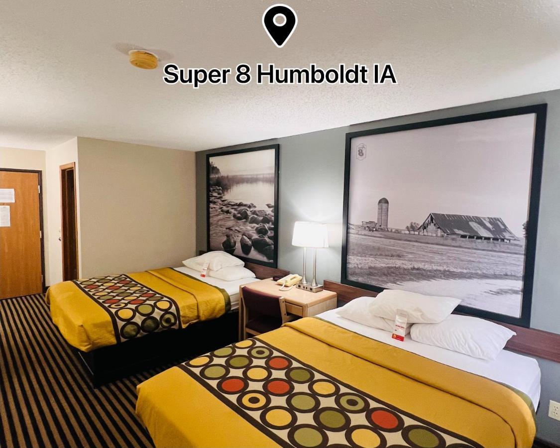 Super 8 By Wyndham Humboldt Hotel Kültér fotó