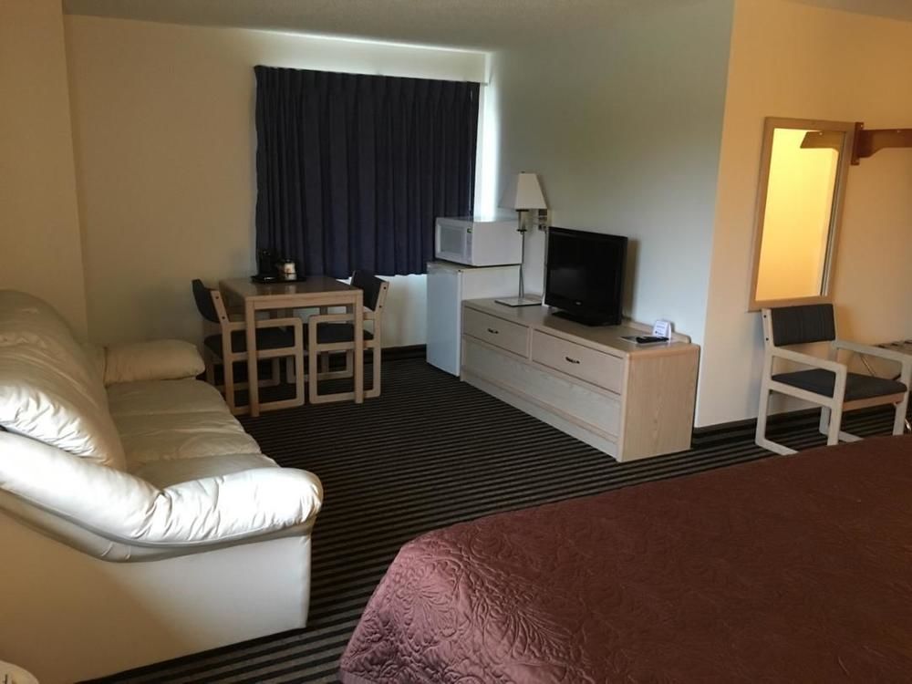 Super 8 By Wyndham Humboldt Hotel Kültér fotó